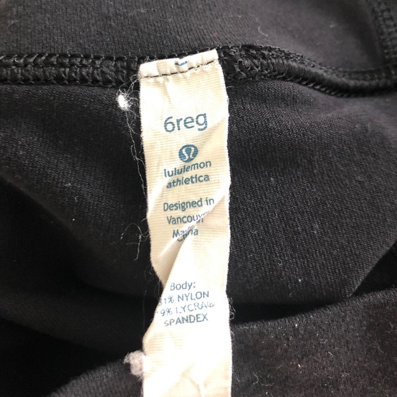 Lulu lemon yoga pants size 6 - Picture 3 of 3